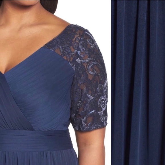 NWT ADRIANNA PAPELL Midnight Tulle & Sequin Gown - Picture 4 of 11